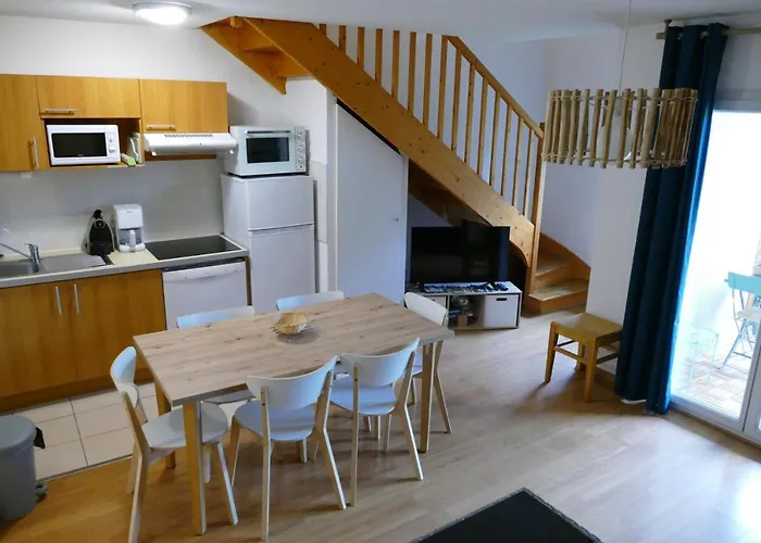 Duplex Dans Val De Roland アパート *