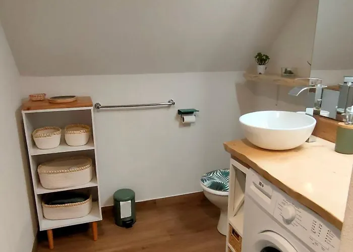 Duplex Dans Val De Roland アパート