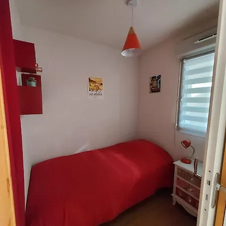 Résidence Val De Roland Apartamento *